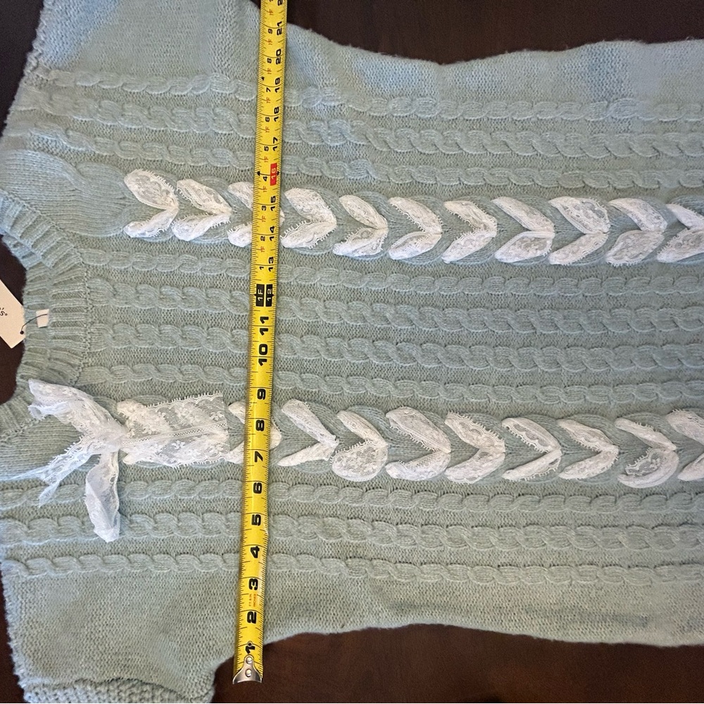Francesca's Light Blue Cable Knit Sweater Dress White Lace Accents Women’s Small - Picture 7 of 8
